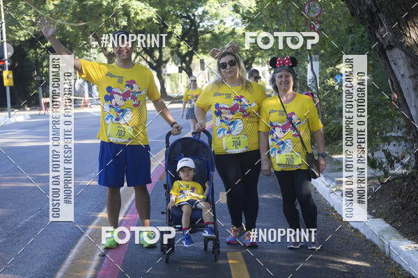 Buy your photos of the eventDisney Magic Run SP - Equipe ASI on Fotop