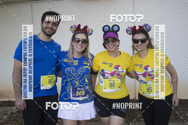 Buy your photos of the eventDisney Magic Run SP - Equipe ASI on Fotop