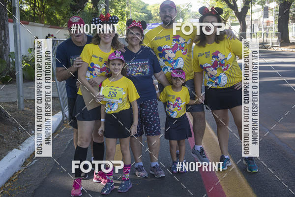 Buy your photos of the eventDisney Magic Run SP - Equipe ASI on Fotop