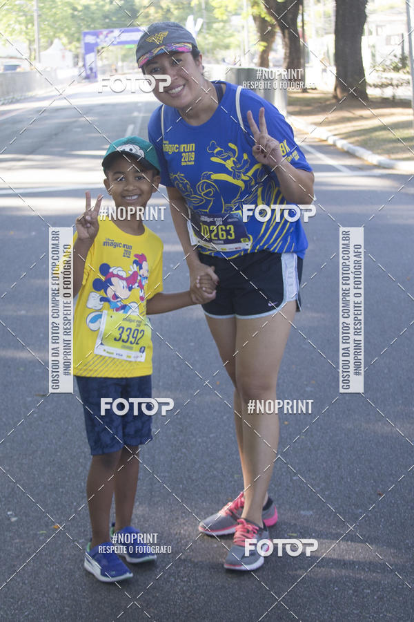 Buy your photos of the eventDisney Magic Run SP - Equipe ASI on Fotop