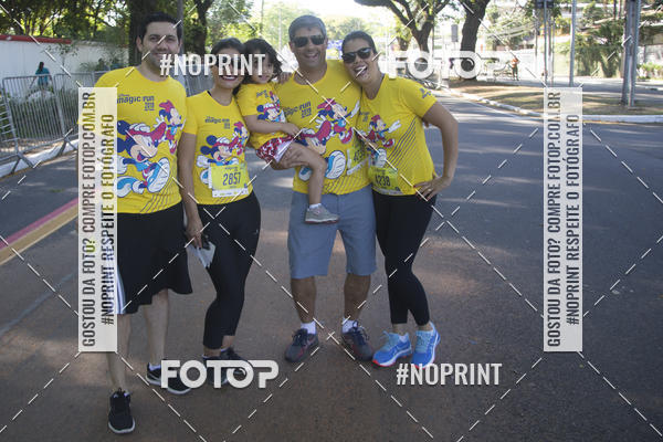 Buy your photos of the eventDisney Magic Run SP - Equipe ASI on Fotop
