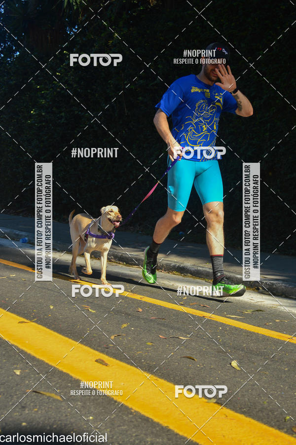 Buy your photos of the eventDisney Magic Run SP - Equipe ASI on Fotop