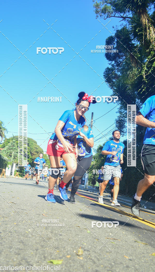 Buy your photos of the eventDisney Magic Run SP - Equipe ASI on Fotop