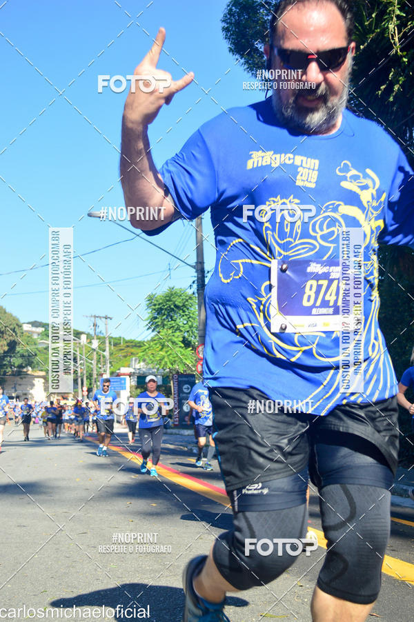 Buy your photos of the eventDisney Magic Run SP - Equipe ASI on Fotop