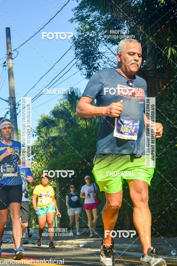 Buy your photos of the eventDisney Magic Run SP - Equipe ASI on Fotop