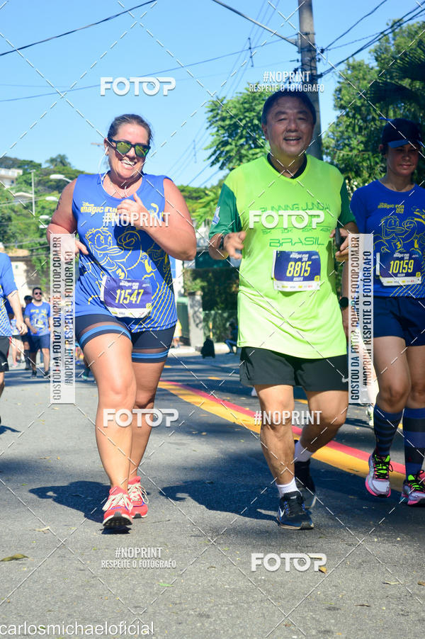 Buy your photos of the eventDisney Magic Run SP - Equipe ASI on Fotop
