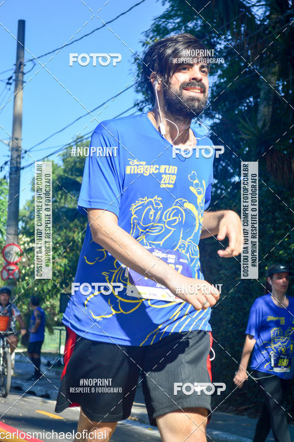 Buy your photos of the eventDisney Magic Run SP - Equipe ASI on Fotop