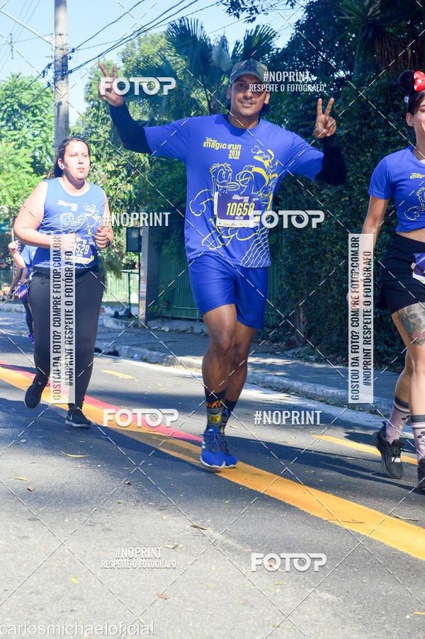 Buy your photos of the eventDisney Magic Run SP - Equipe ASI on Fotop