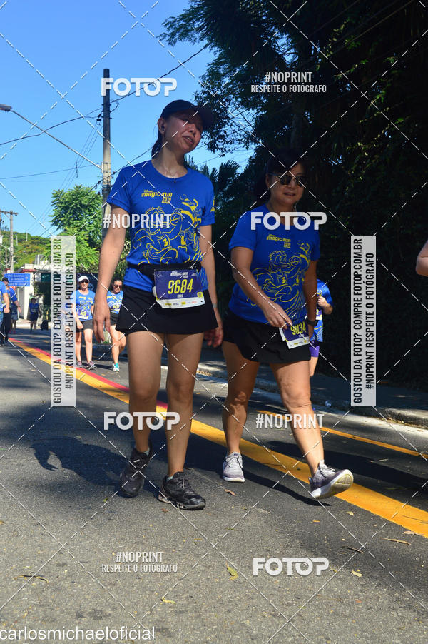 Buy your photos of the eventDisney Magic Run SP - Equipe ASI on Fotop