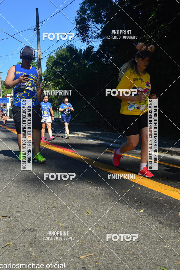 Buy your photos of the eventDisney Magic Run SP - Equipe ASI on Fotop