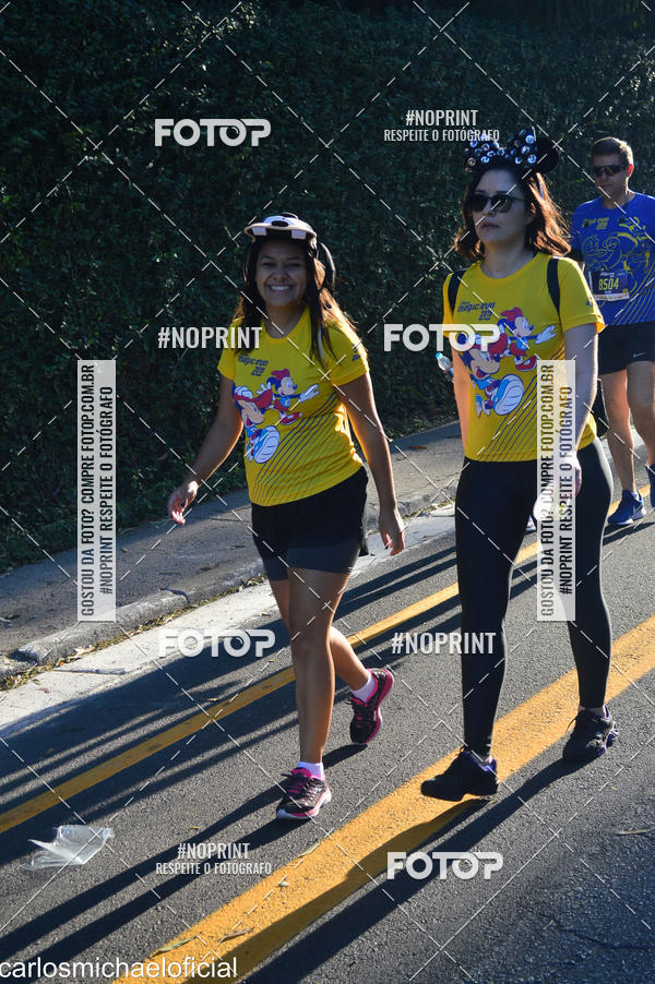 Buy your photos of the eventDisney Magic Run SP - Equipe ASI on Fotop