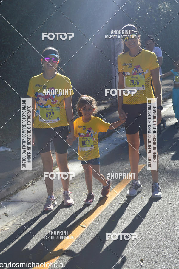 Buy your photos of the eventDisney Magic Run SP - Equipe ASI on Fotop