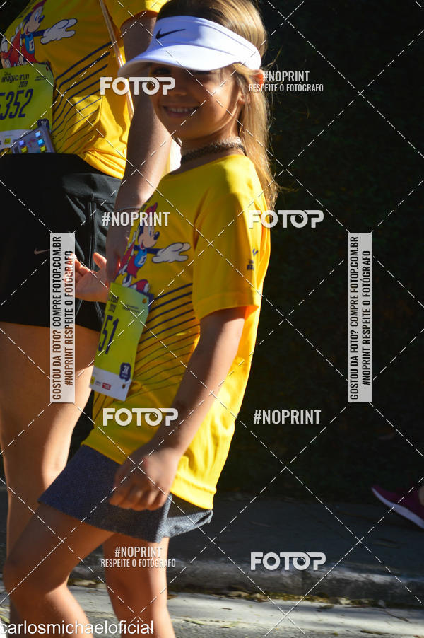 Buy your photos of the eventDisney Magic Run SP - Equipe ASI on Fotop