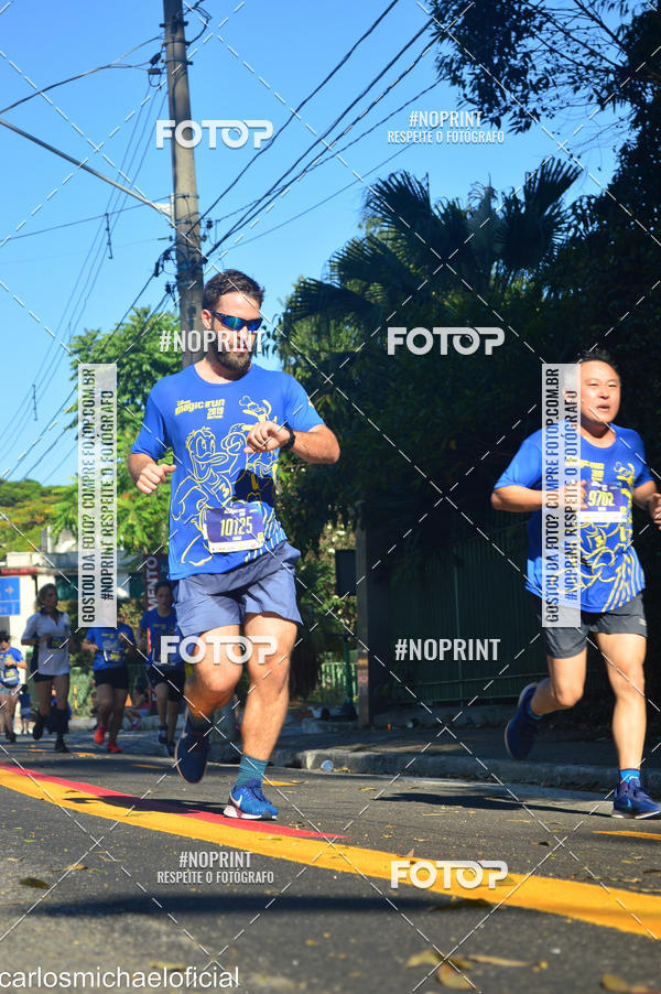 Buy your photos of the eventDisney Magic Run SP - Equipe ASI on Fotop