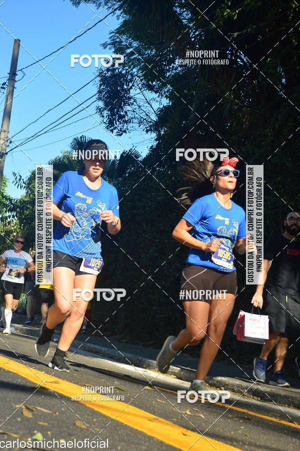 Buy your photos of the eventDisney Magic Run SP - Equipe ASI on Fotop