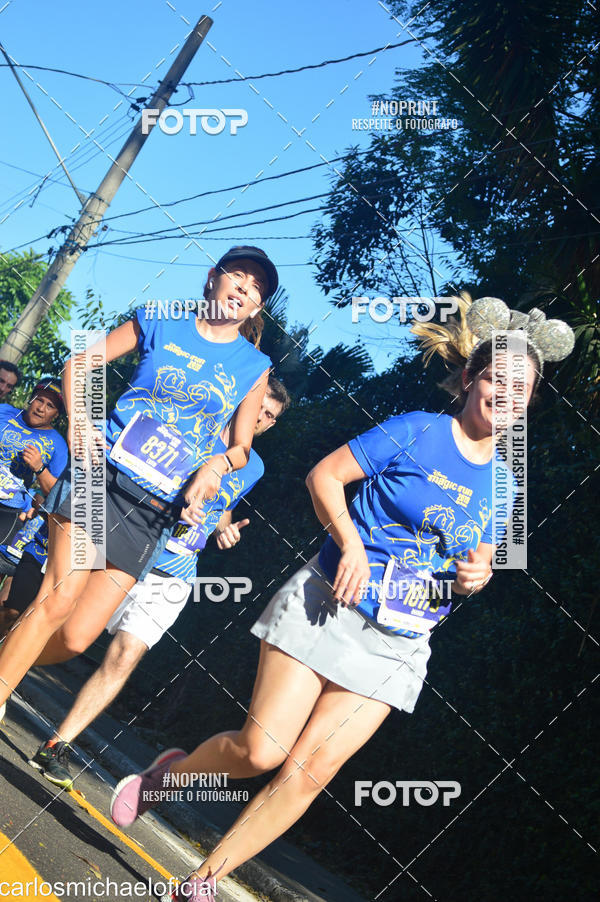 Buy your photos of the eventDisney Magic Run SP - Equipe ASI on Fotop