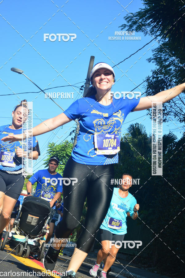 Buy your photos of the eventDisney Magic Run SP - Equipe ASI on Fotop