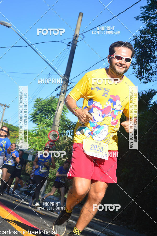 Buy your photos of the eventDisney Magic Run SP - Equipe ASI on Fotop
