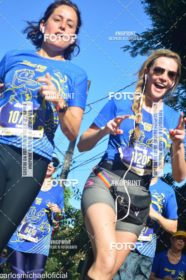 Buy your photos of the eventDisney Magic Run SP - Equipe ASI on Fotop