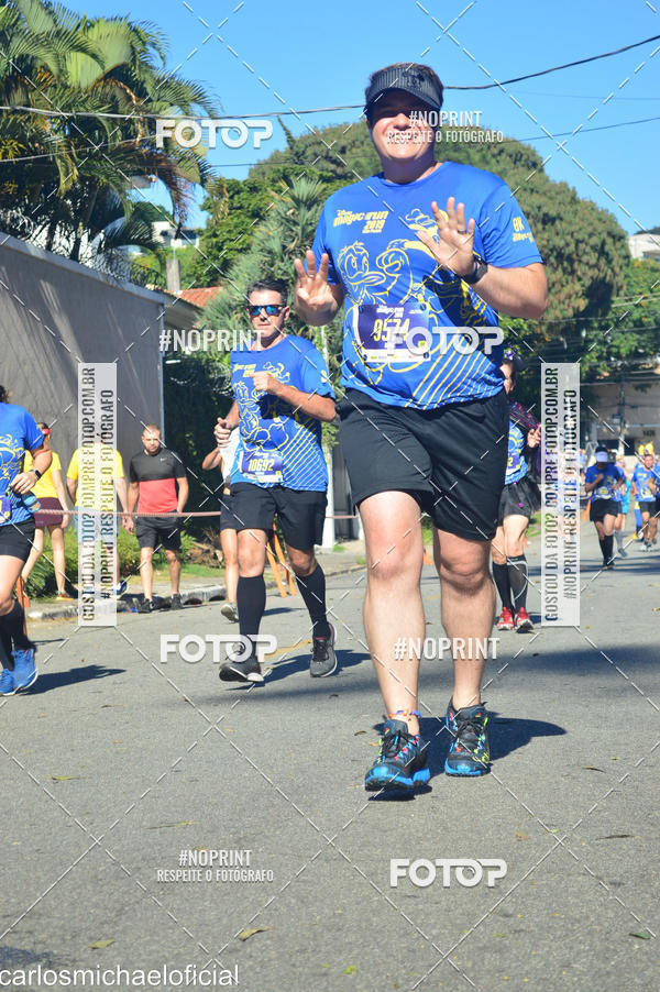 Buy your photos of the eventDisney Magic Run SP - Equipe ASI on Fotop