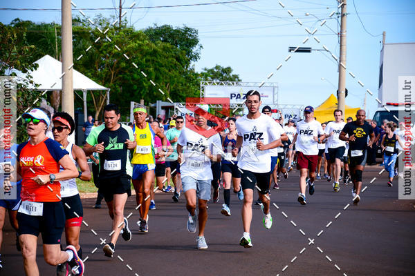 Buy your photos of the event5 Corrida pela paz no trnsito on Fotop