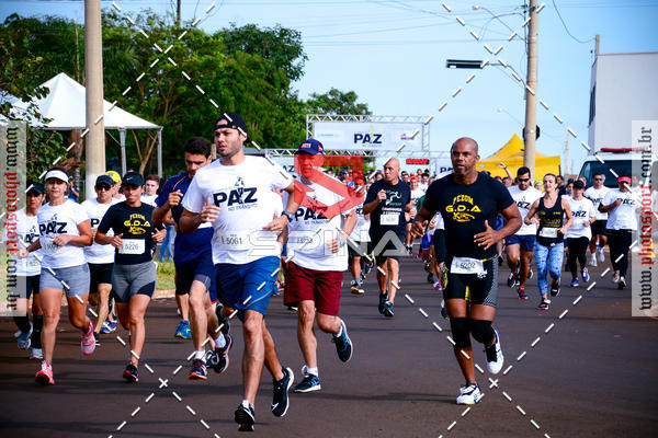 Buy your photos of the event5 Corrida pela paz no trnsito on Fotop