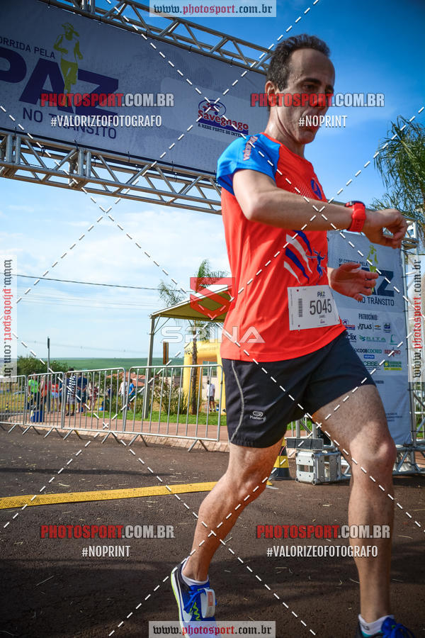 Buy your photos of the event5 Corrida pela paz no trnsito on Fotop