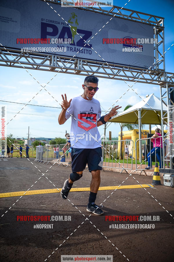 Buy your photos of the event5 Corrida pela paz no trnsito on Fotop