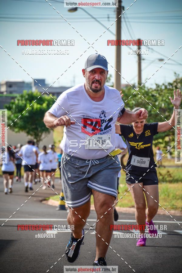 Buy your photos of the event5 Corrida pela paz no trnsito on Fotop