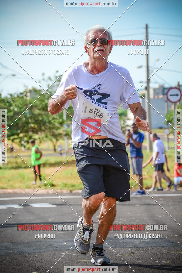 Buy your photos of the event5 Corrida pela paz no trnsito on Fotop