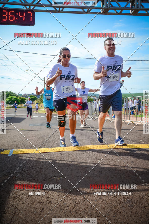 Buy your photos of the event5 Corrida pela paz no trnsito on Fotop