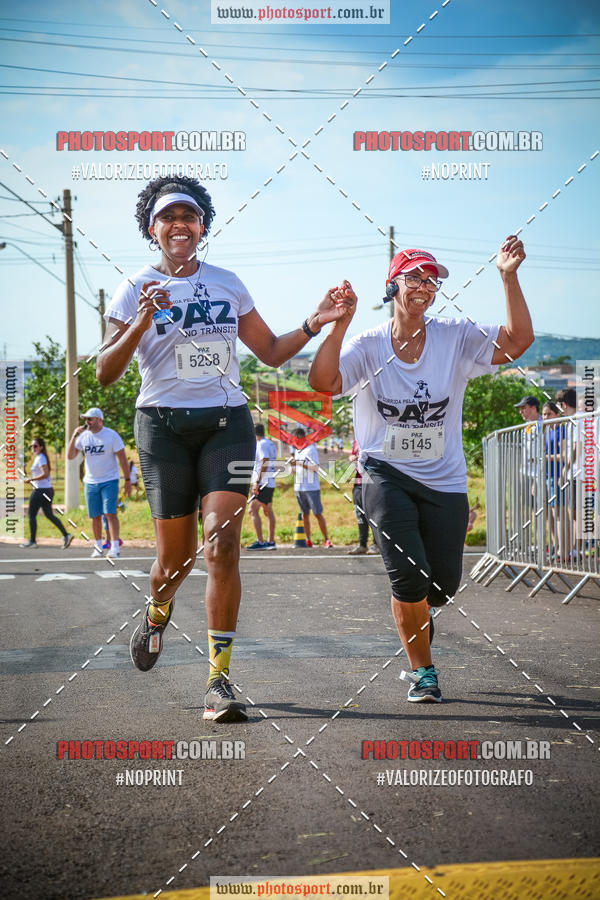 Buy your photos of the event5 Corrida pela paz no trnsito on Fotop