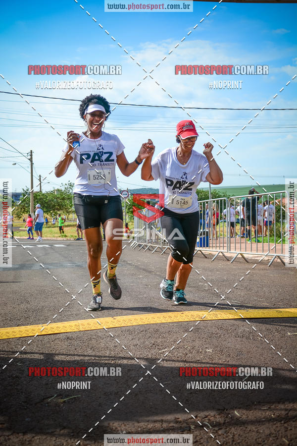 Buy your photos of the event5 Corrida pela paz no trnsito on Fotop