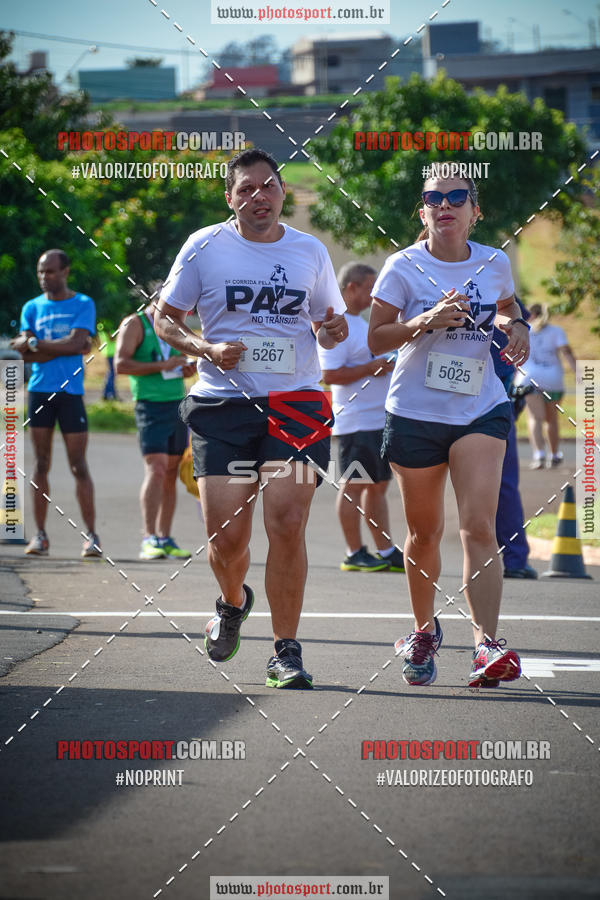 Buy your photos of the event5 Corrida pela paz no trnsito on Fotop