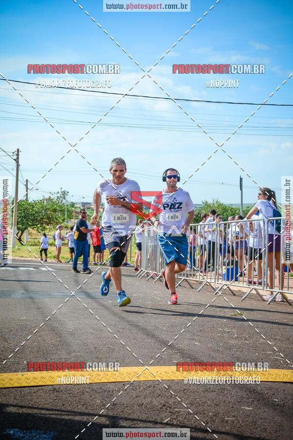 Buy your photos of the event5 Corrida pela paz no trnsito on Fotop
