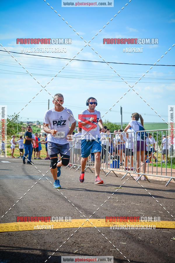 Buy your photos of the event5 Corrida pela paz no trnsito on Fotop