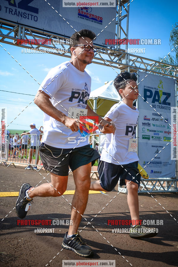 Buy your photos of the event5 Corrida pela paz no trnsito on Fotop