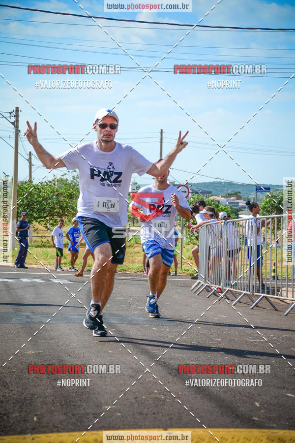 Buy your photos of the event5 Corrida pela paz no trnsito on Fotop