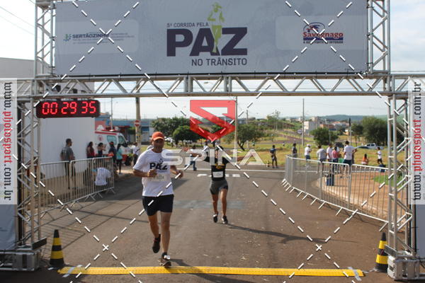 Buy your photos of the event5 Corrida pela paz no trnsito on Fotop