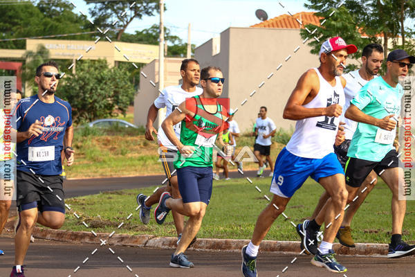 Buy your photos of the event5 Corrida pela paz no trnsito on Fotop