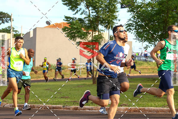 Buy your photos of the event5 Corrida pela paz no trnsito on Fotop