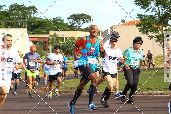 Buy your photos of the event5 Corrida pela paz no trnsito on Fotop