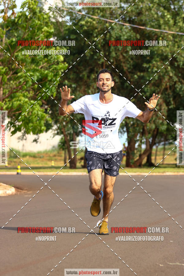 Buy your photos of the event5 Corrida pela paz no trnsito on Fotop