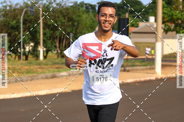 Buy your photos of the event5 Corrida pela paz no trnsito on Fotop