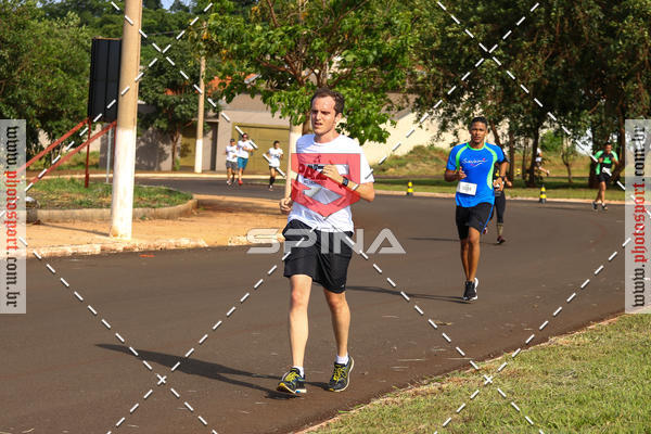 Buy your photos of the event5 Corrida pela paz no trnsito on Fotop