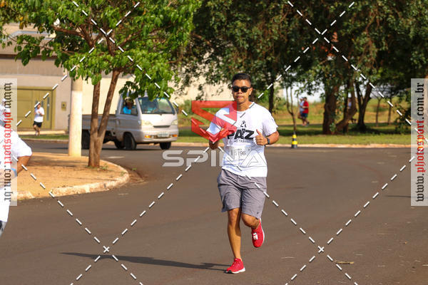 Buy your photos of the event5 Corrida pela paz no trnsito on Fotop