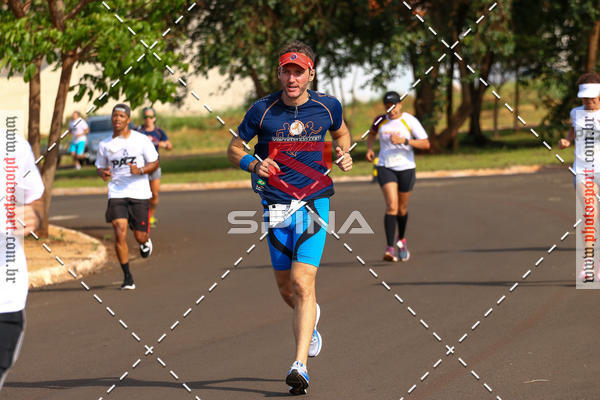 Buy your photos of the event5 Corrida pela paz no trnsito on Fotop