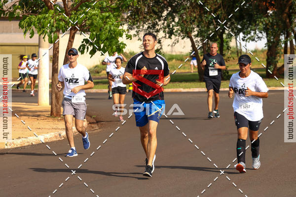 Buy your photos of the event5 Corrida pela paz no trnsito on Fotop