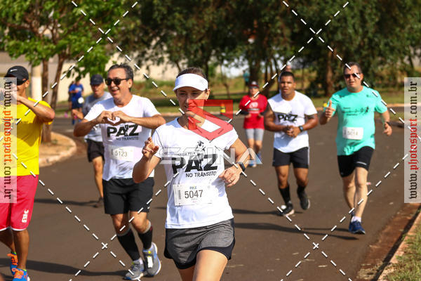 Buy your photos of the event5 Corrida pela paz no trnsito on Fotop