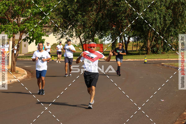Buy your photos of the event5 Corrida pela paz no trnsito on Fotop